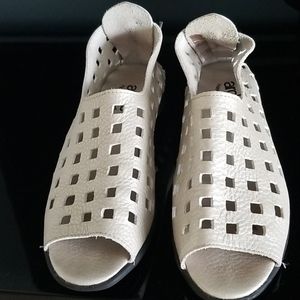 Arche shoes made in France